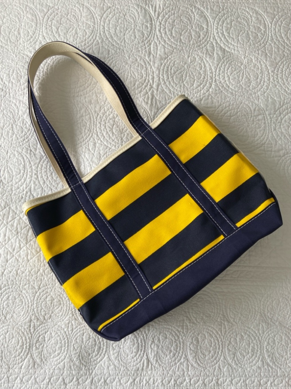 L.L. Bean 90s Yellow and Navy Striped Canvas Boat and Tote Bg - Picture 15 of 17